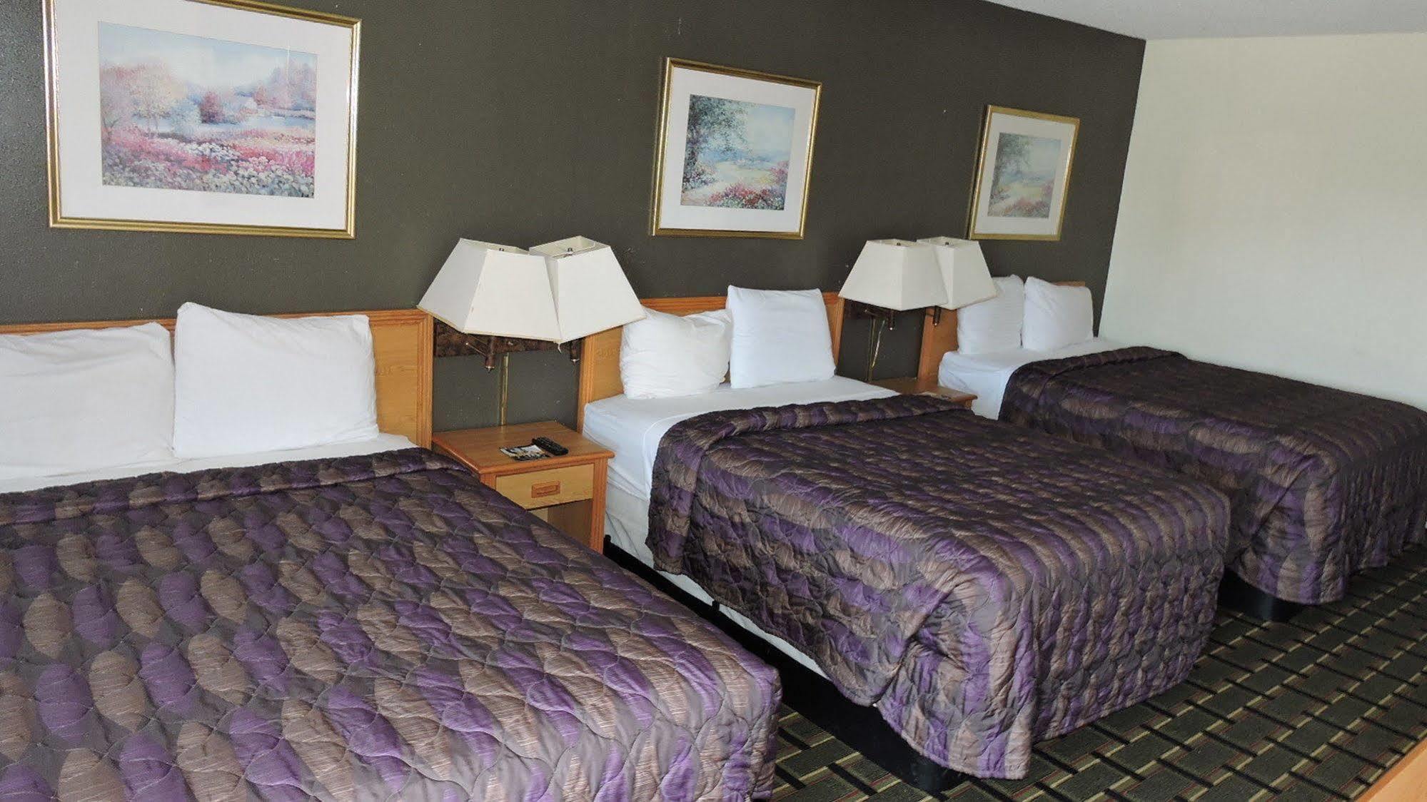 Hotel Oyo West 4th Ave