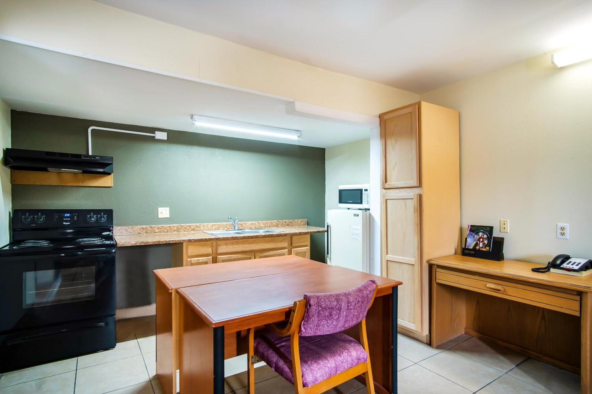 Oyo West 4th Ave Hotel 3*